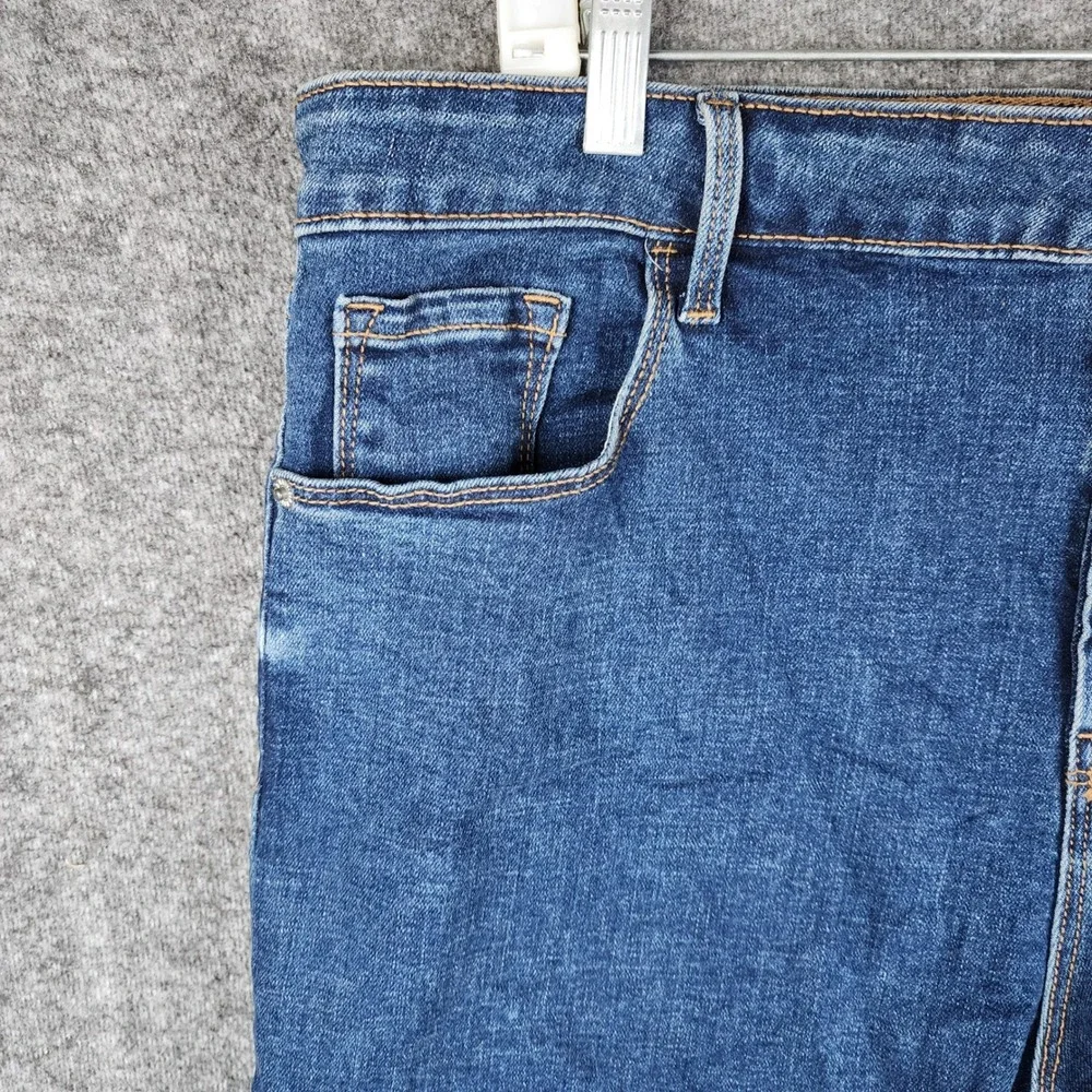 Old Navy Bermuda Shorts Womens 16 Blue Denim Cuffed Stretch Mid Rise Casual